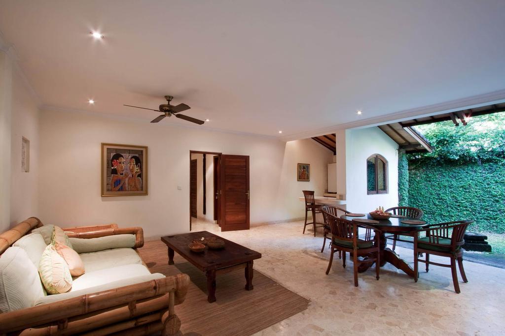 Villa Lalu Seminyak Zewnętrze zdjęcie