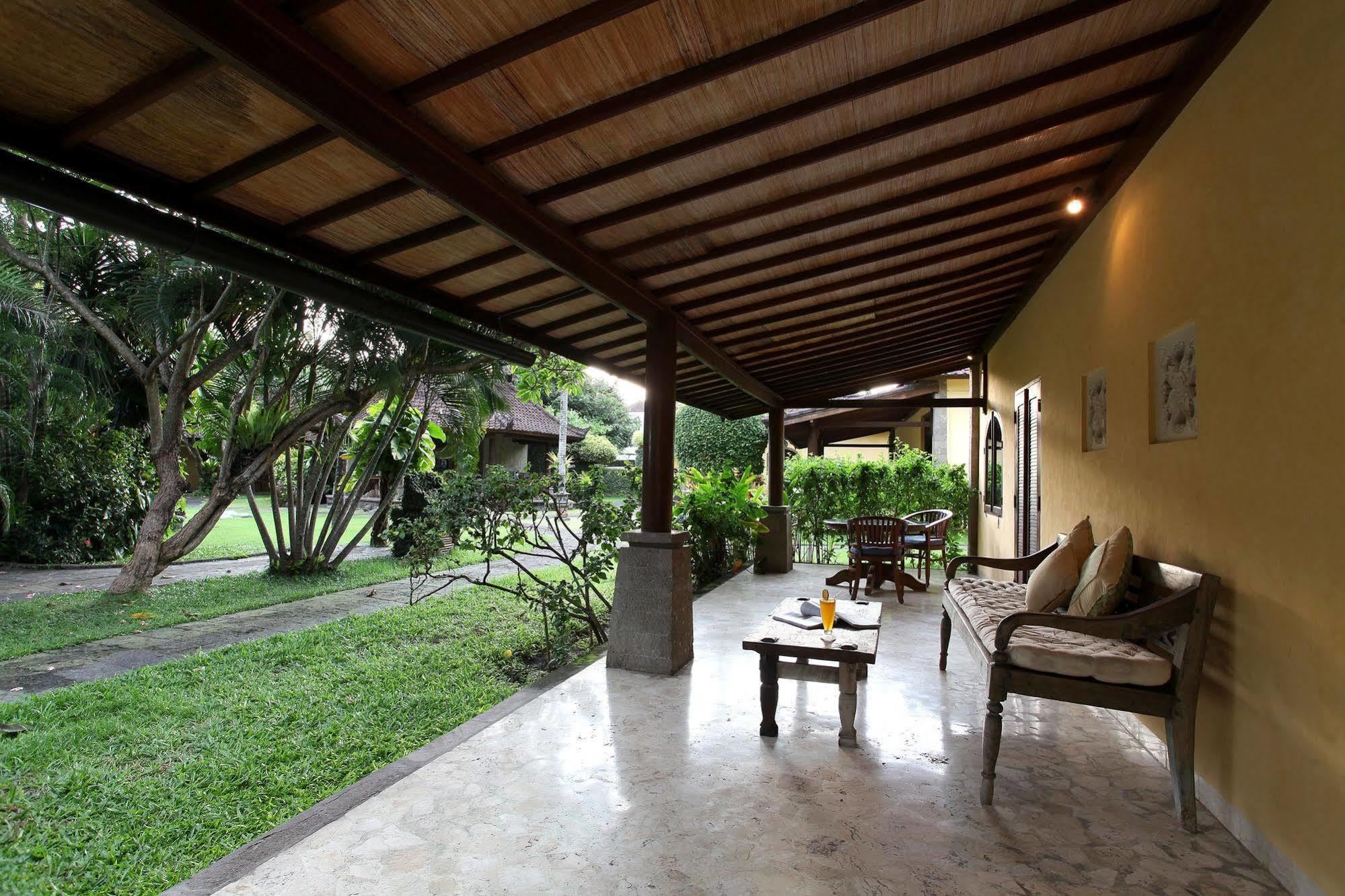 Villa Lalu Seminyak Zewnętrze zdjęcie