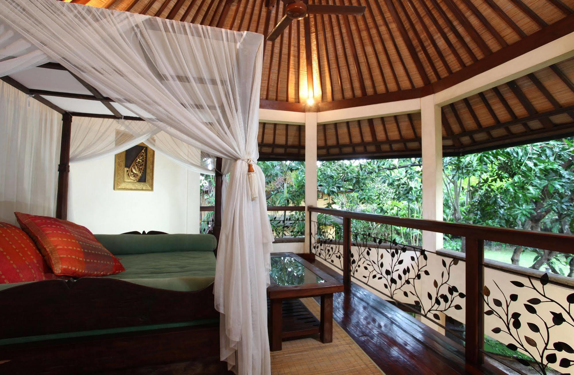 Villa Lalu Seminyak Zewnętrze zdjęcie