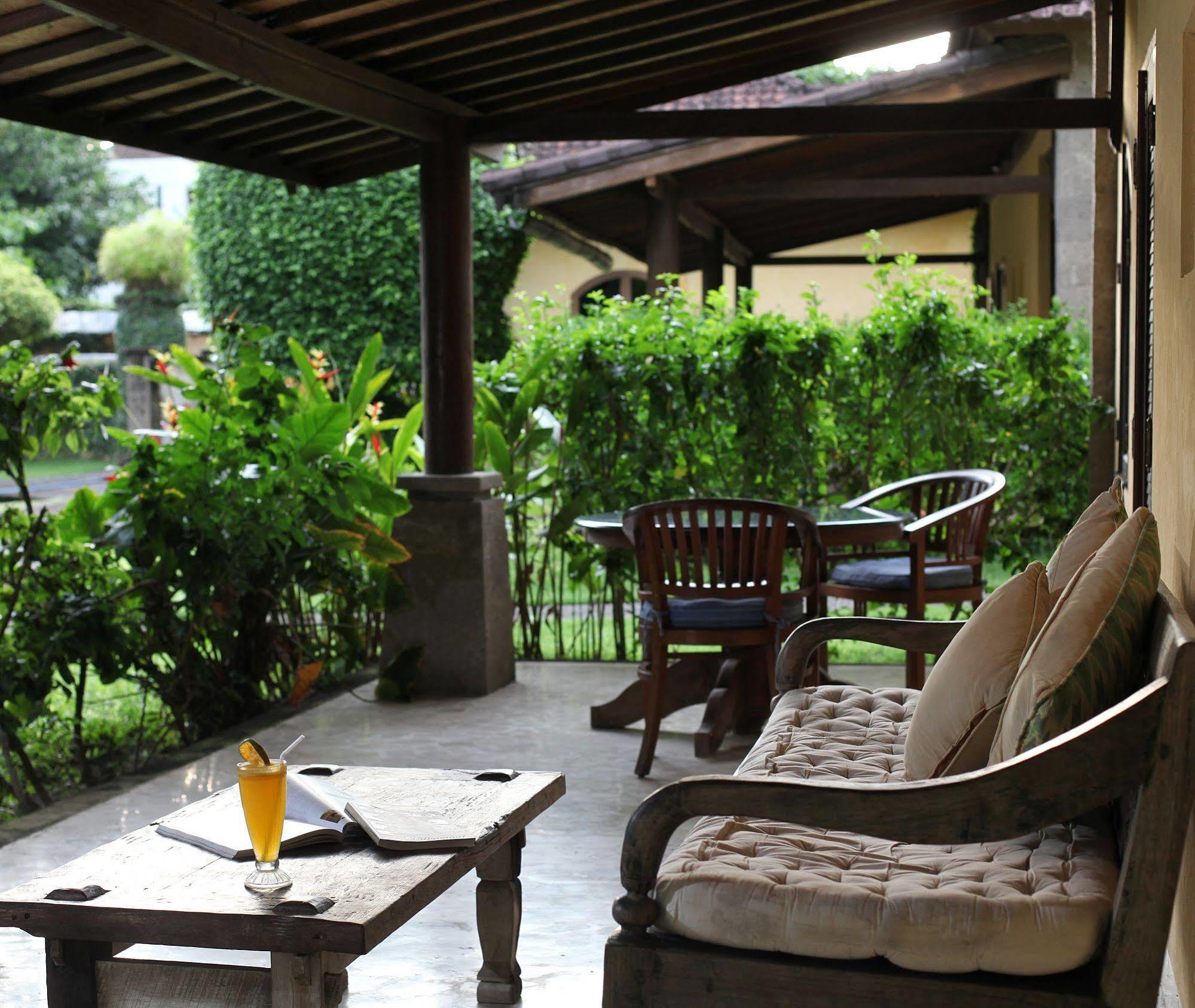 Villa Lalu Seminyak Zewnętrze zdjęcie